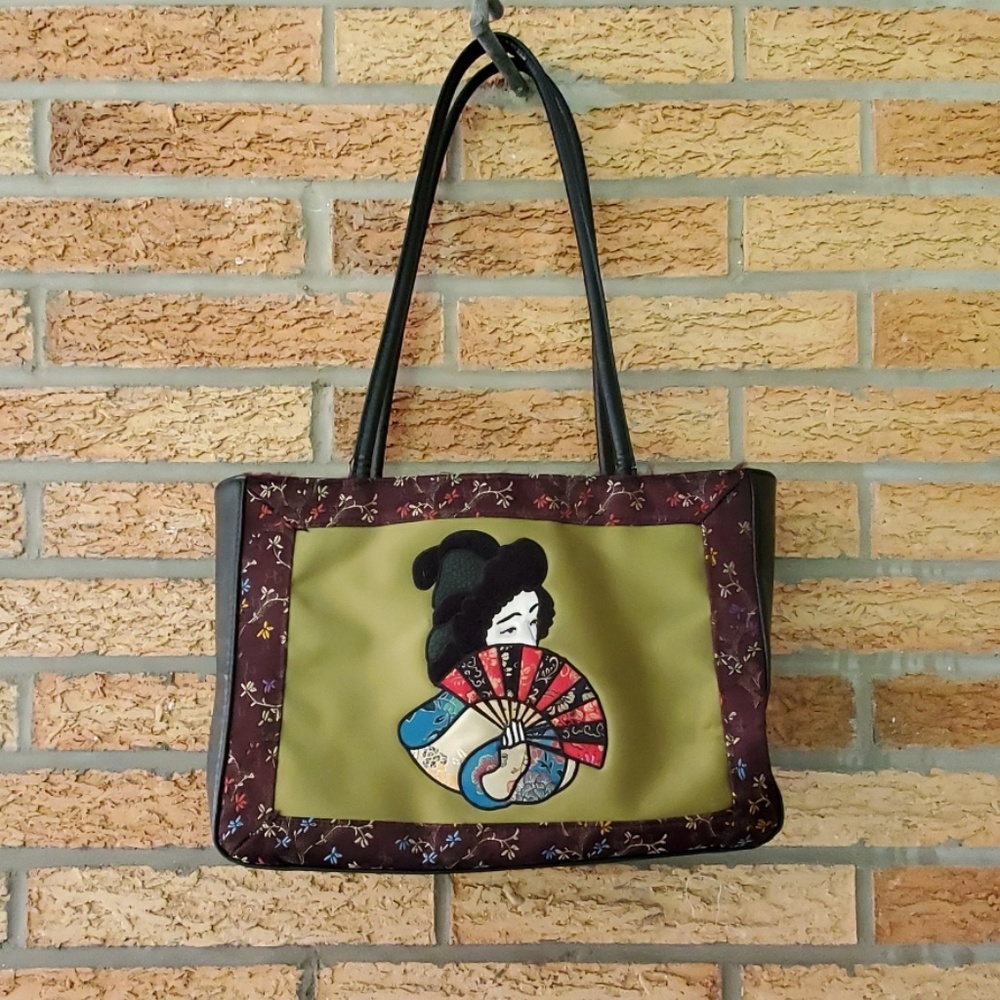 Vintage Embroidered Geisha Black & Green Satin Shoulder Bag